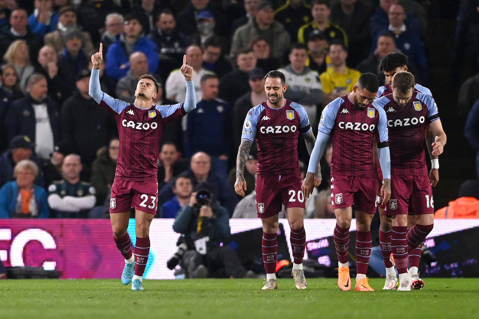 英冠赛场上 英冠赛场上