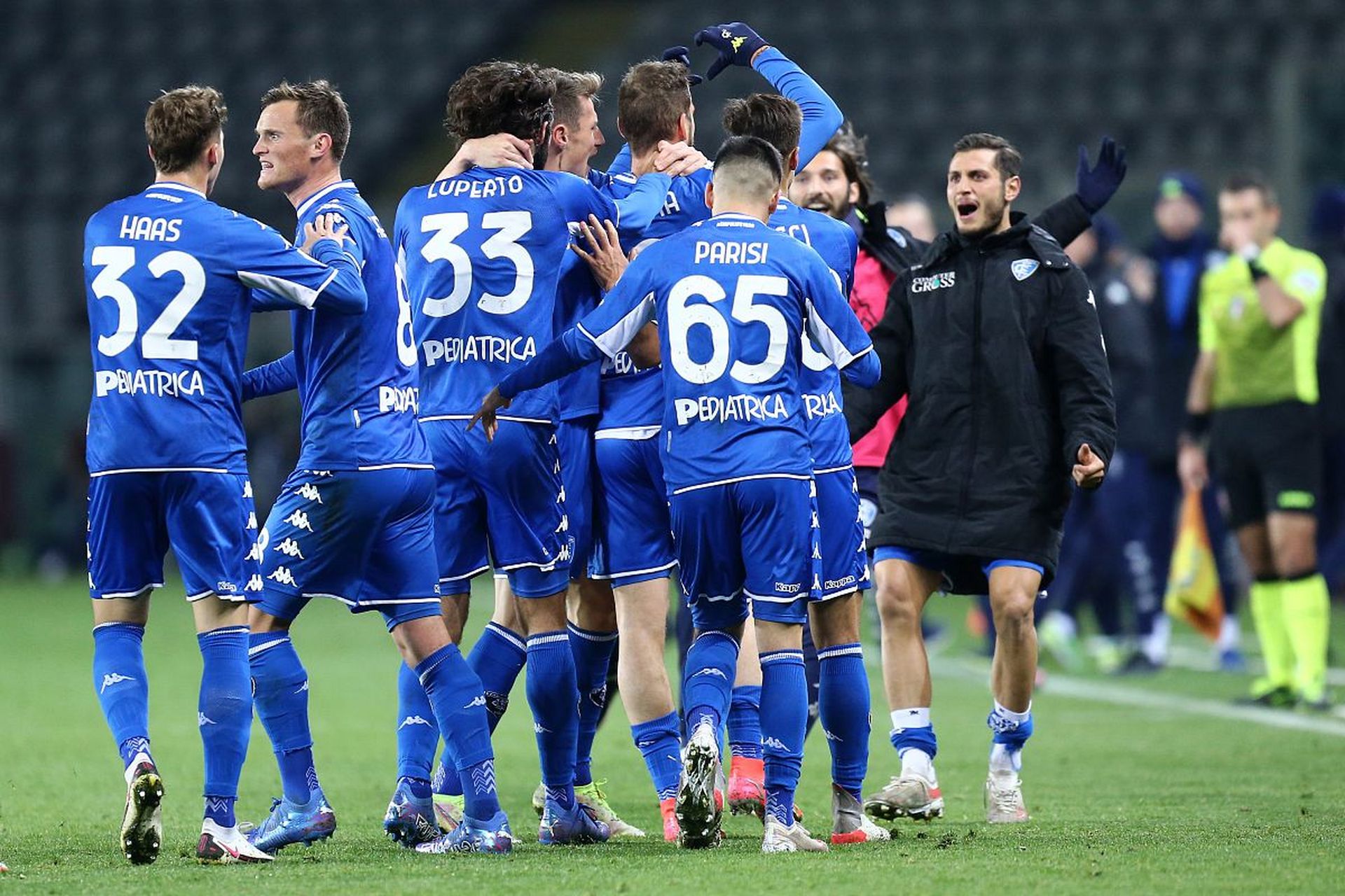 赛道飞驰的 赛道飞驰的